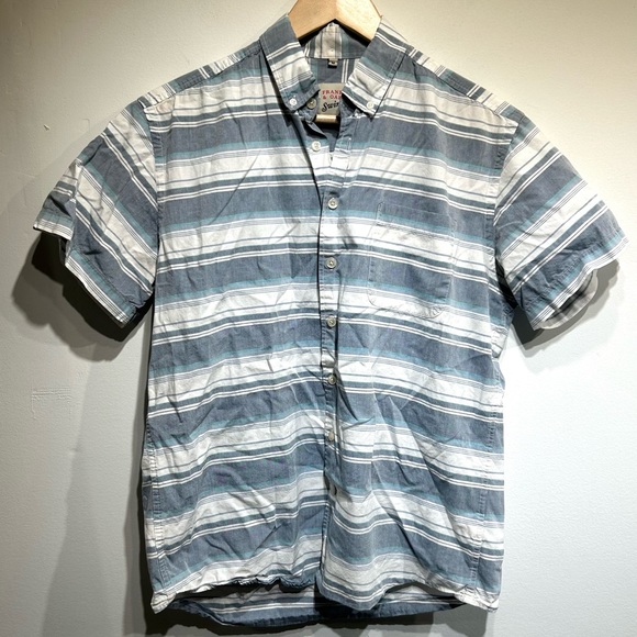 Frank & Oak Swim Button Up Tee - Picture 1 of 6